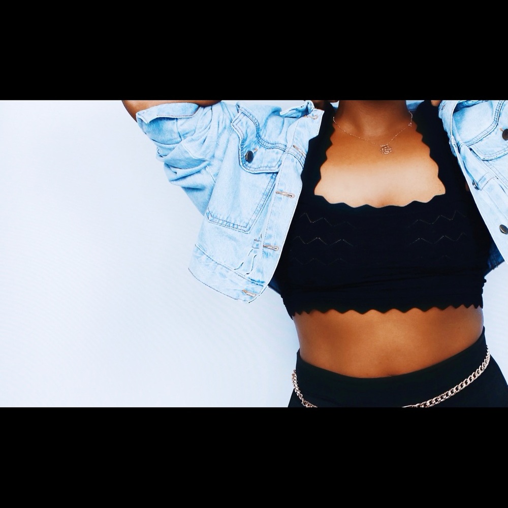 Classic denim crop jacket
